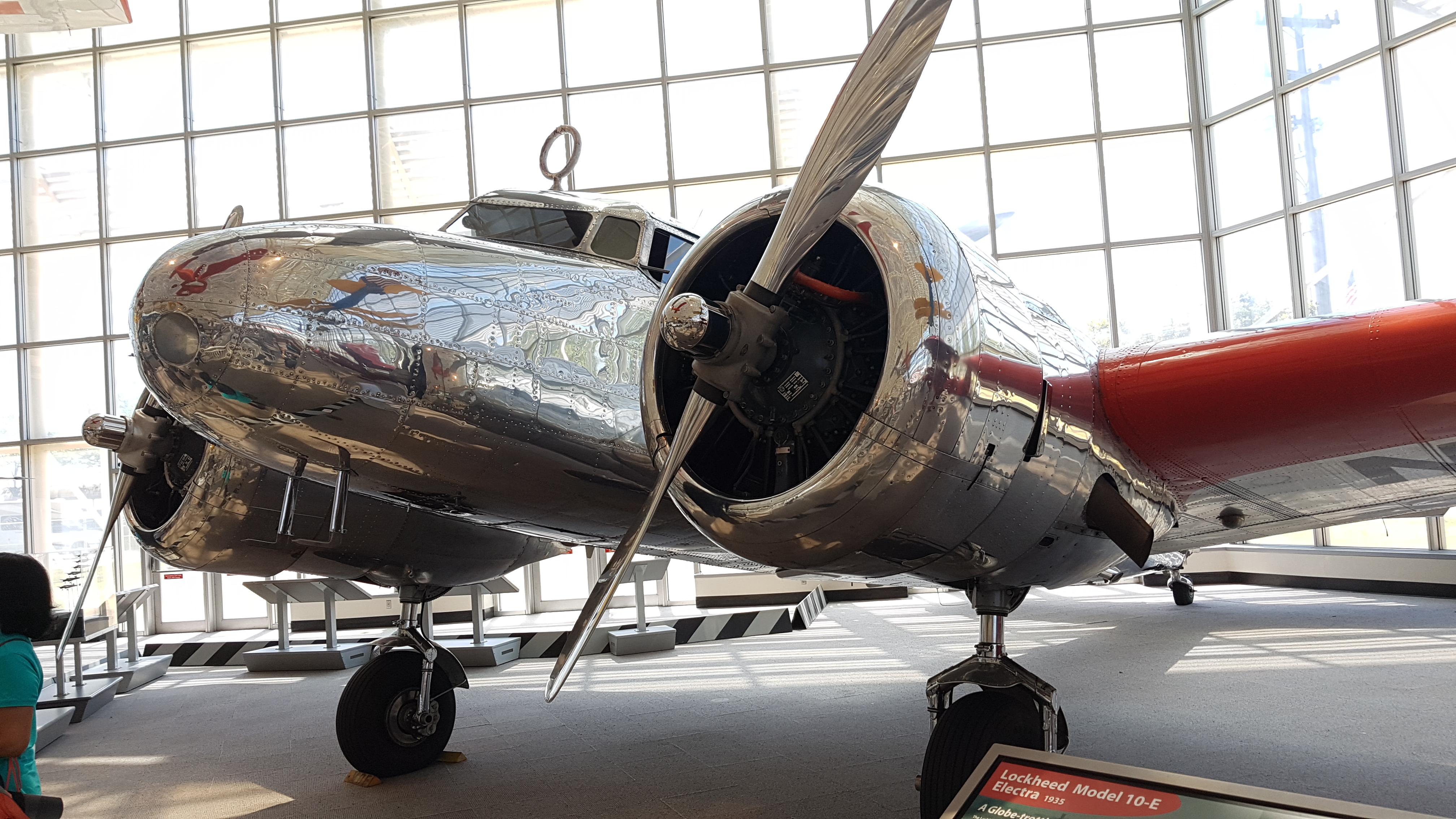 Lockheed L-10E Electra